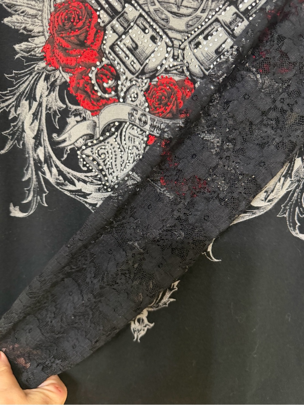 Katydid Cowgirl Black Lace-Sleeve V-Neck Top with Red Rose Graphic - Women’s 2XL - Picture 9 of 12